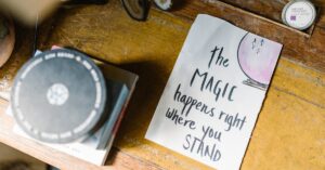 Lire la suite à propos de l’article Comment faire un tirage de tarot pour soi-même ?