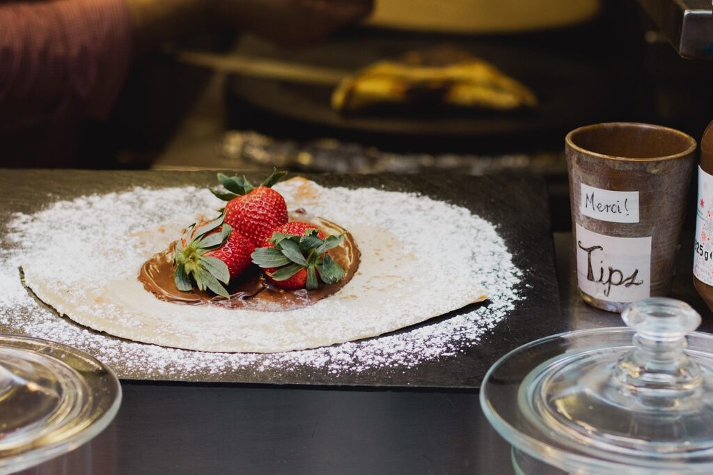découvrez notre sélection de délicieuses crêpes sucrées et salées, idéales pour régaler vos papilles à toute heure de la journée. apprenez des recettes faciles et savoureuses pour impressionner vos proches !