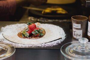 Lire la suite à propos de l’article Comment réussir une pâte à crêpes légère et sans grumeaux ?
