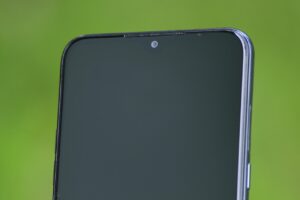 Lire la suite à propos de l’article Quel est le meilleur smartphone milieu de gamme en 2025 ?