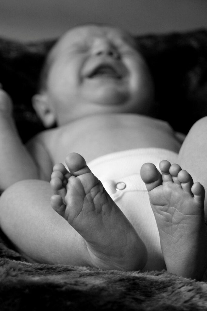 découvrez des conseils pratiques pour gérer les colères des tout-petits. apprenez à comprendre les comportements de votre enfant et à les apaiser efficacement durant les crises de colère.